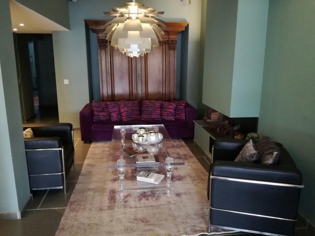 B&B Saint-Georges -Located In The City Centre Of Bruges- Exteriör bild The interior of the 1930s house